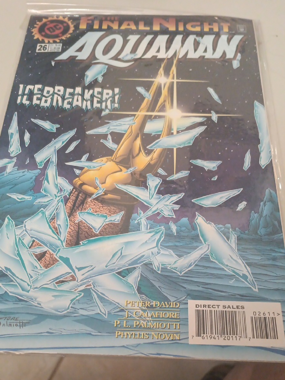 DC Aquaman Comic Cover - Blue, Gold, White In Sleeve